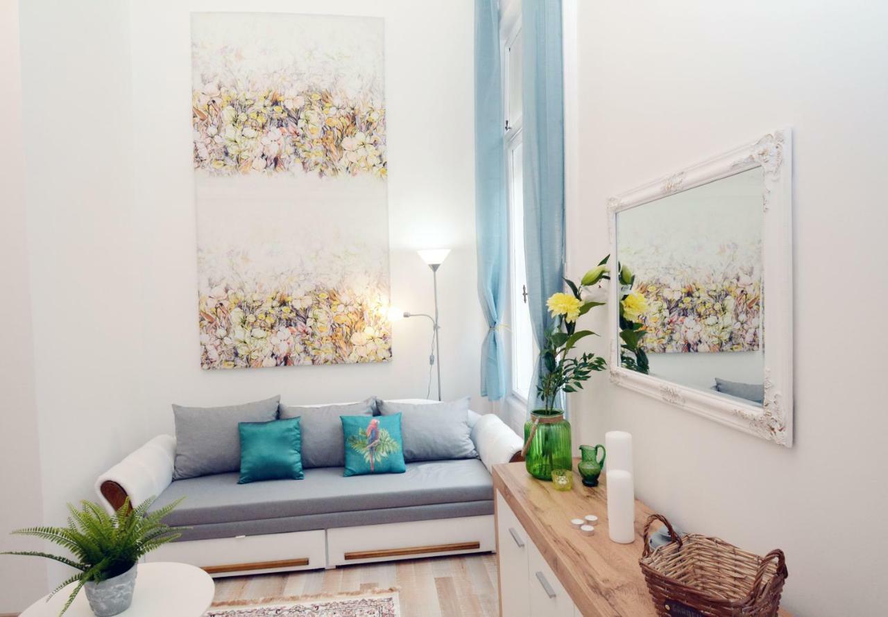Lillybeth City Center Apartments Budapest Luaran gambar